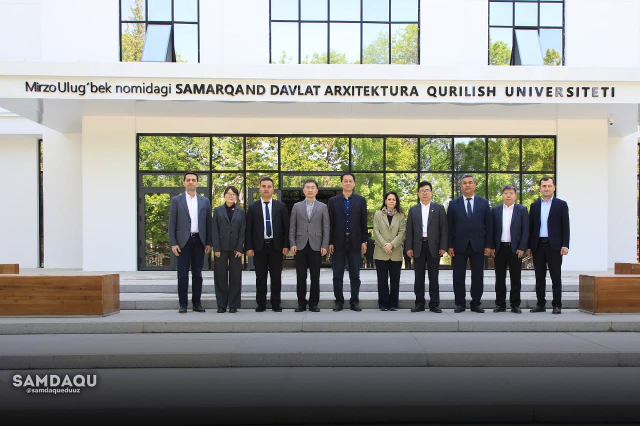 Çin heyeti ziyaretinin ikinci günü, Mimarlık Fakültesi binasında