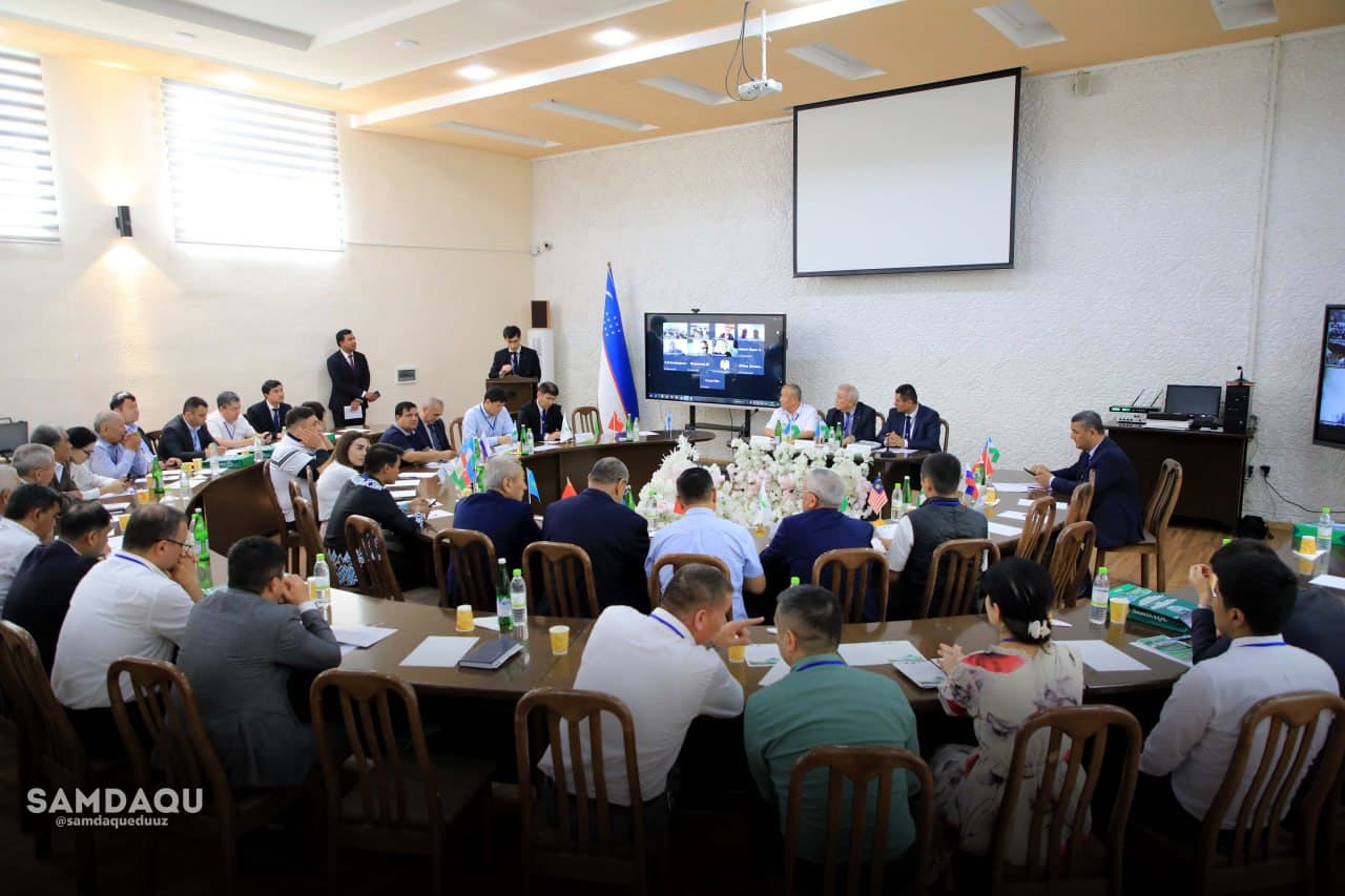Atrof muhitni muhofaza qilish konferensiyasi ishtirokchilari